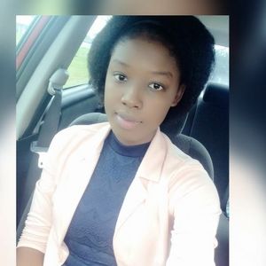 Meet your Posher, Shelsie